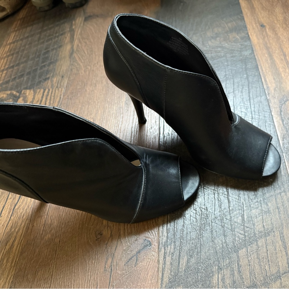 Elegant Black Peep-Toe Heels